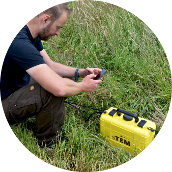 Checking app connection to TEMcompany's sTEM geoscanner
